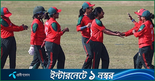 আয়ারল্যান্ডকে হারিয়ে গ্রুপ চ্যাম্পিয়ন হয়ে সুপার সিক্সে বাঘিনীরা